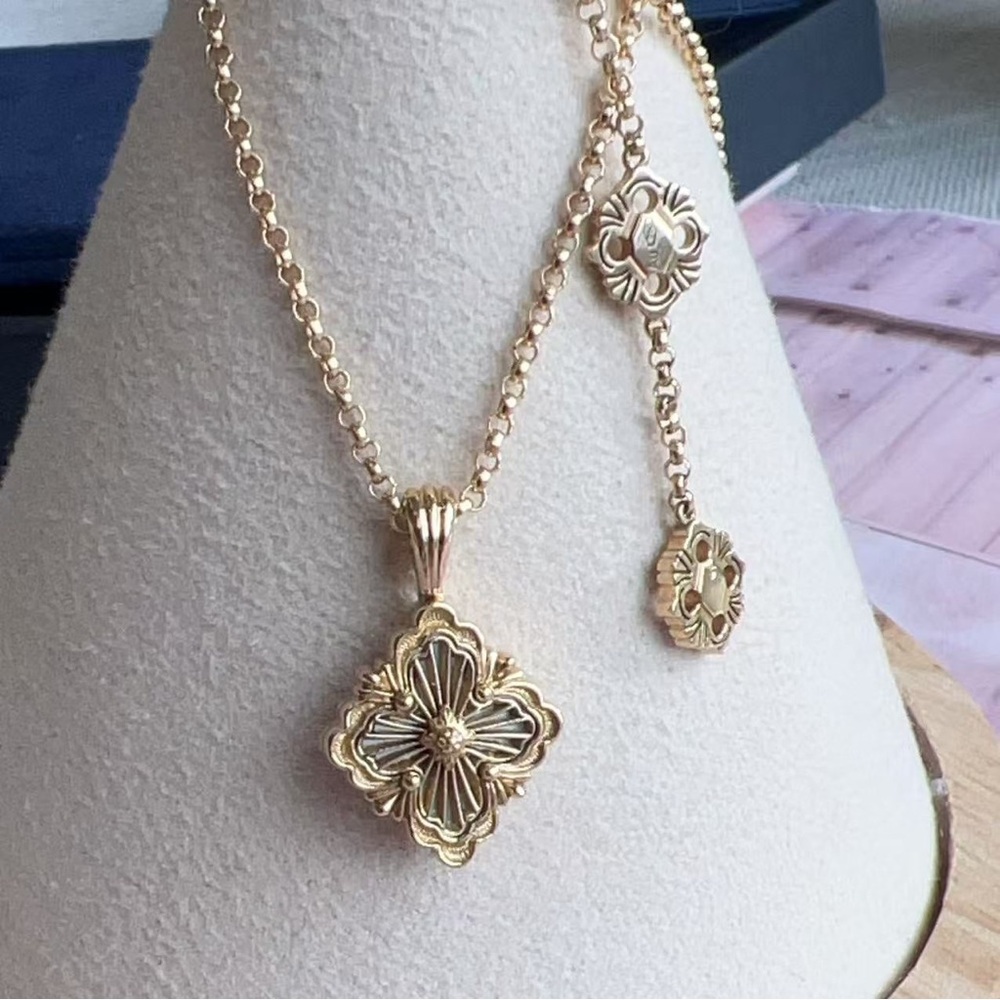 BUCCELLATI 18K Mother of Pearl Opera Tulle Small Pendant Necklace New